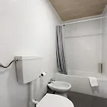 A Cerca - B Lagos