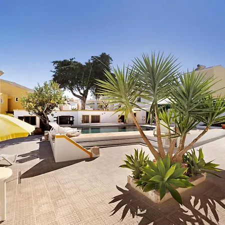 Apartment A Cerca - B *