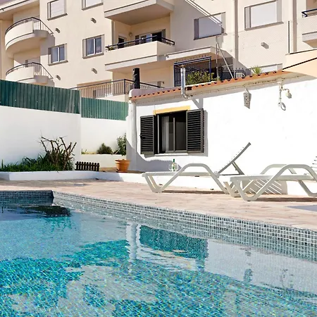 Apartment A Cerca - B